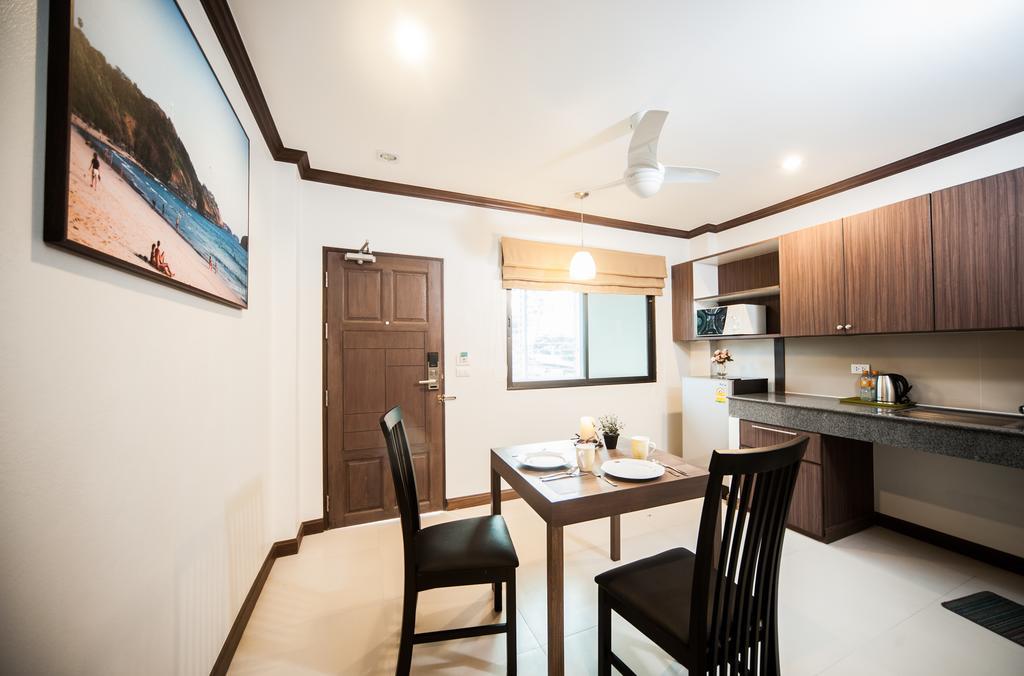 Aparthotel Ratana Hill Patong Exterior foto